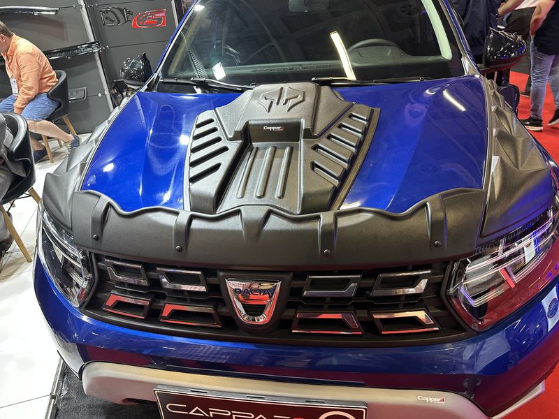 Накладка на капот (ABS) для Dacia Duster 2018-2023 рр 90332 фото