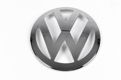 Передня емблема (16,5 см) для Volkswagen T5 Transporter 2003-2010 рр 14472 фото