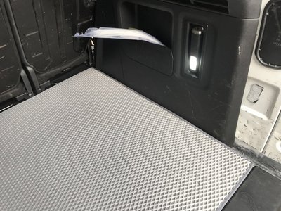 Килимок багажника (EVA, сірий) коротка база для Peugeot Partner Tepee 2008-2018рр 79441 фото