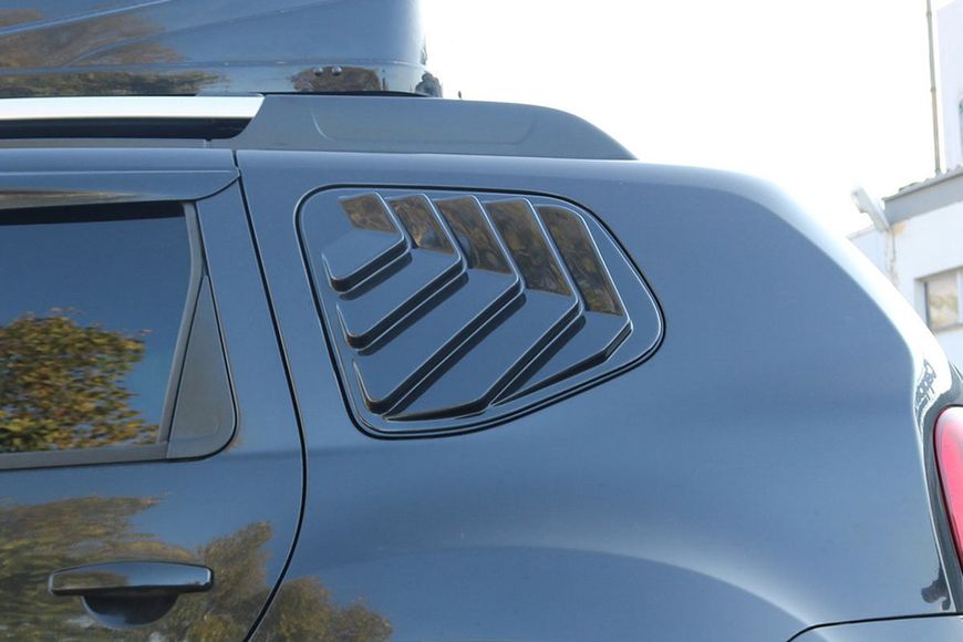 Накладки на задние окна EuroCap (2 шт, ABS) для Dacia Duster 2008-2018 гг 113203 фото