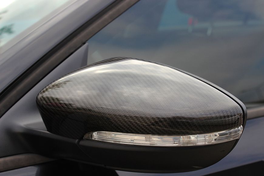 Накладки на дзеркала (2 шт, натуральний карбон) для Volkswagen EOS 2011-2023 рр 18937 фото