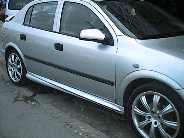 Бічні пороги HB (під фарбування) для Opel Astra G classic 1998-2012рр 15472 фото