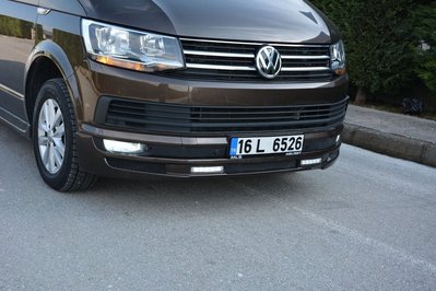 Накладка на передній бампер Sport 2-LED 2015-2018 (під фарбування) для Volkswagen T6 2015-2023, 2019-2023 рр 33446 фото