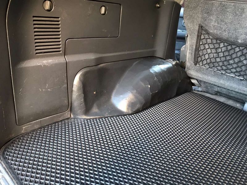 Килимок багажника (EVA, чорний) для Toyota Land Cruiser 80 73713 фото