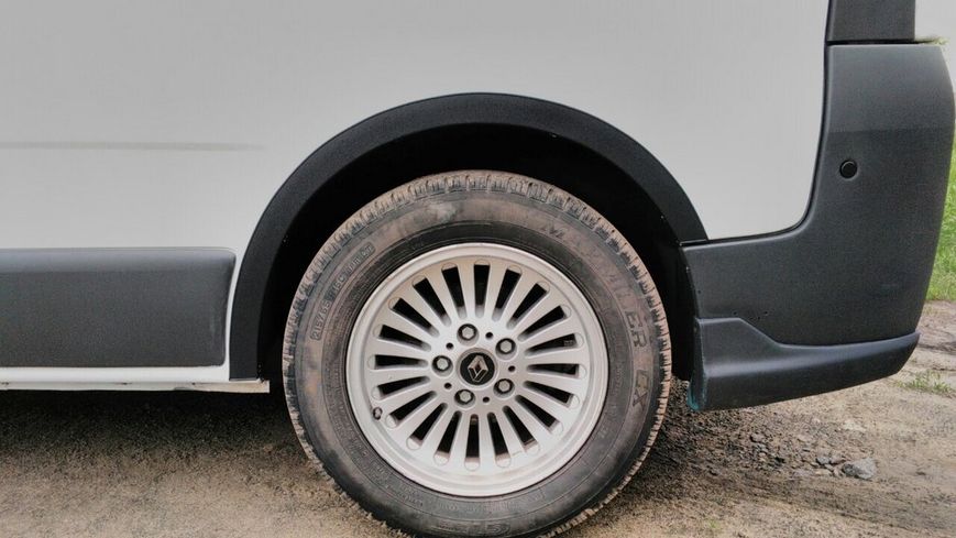 Накладки на колісні арки (4 шт, чорні) 2007-2015, чорний пластик для Opel Vivaro рр 36858 фото