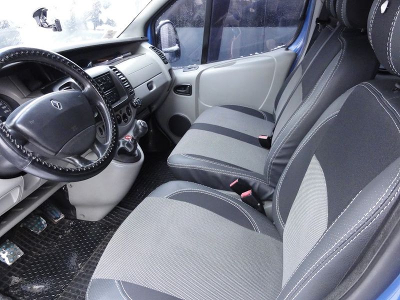 Авточохли (кожзам і тканина, Premium) Передні 2 та 1 та салон для Renault Trafic 2001-2015 рр 38845 фото